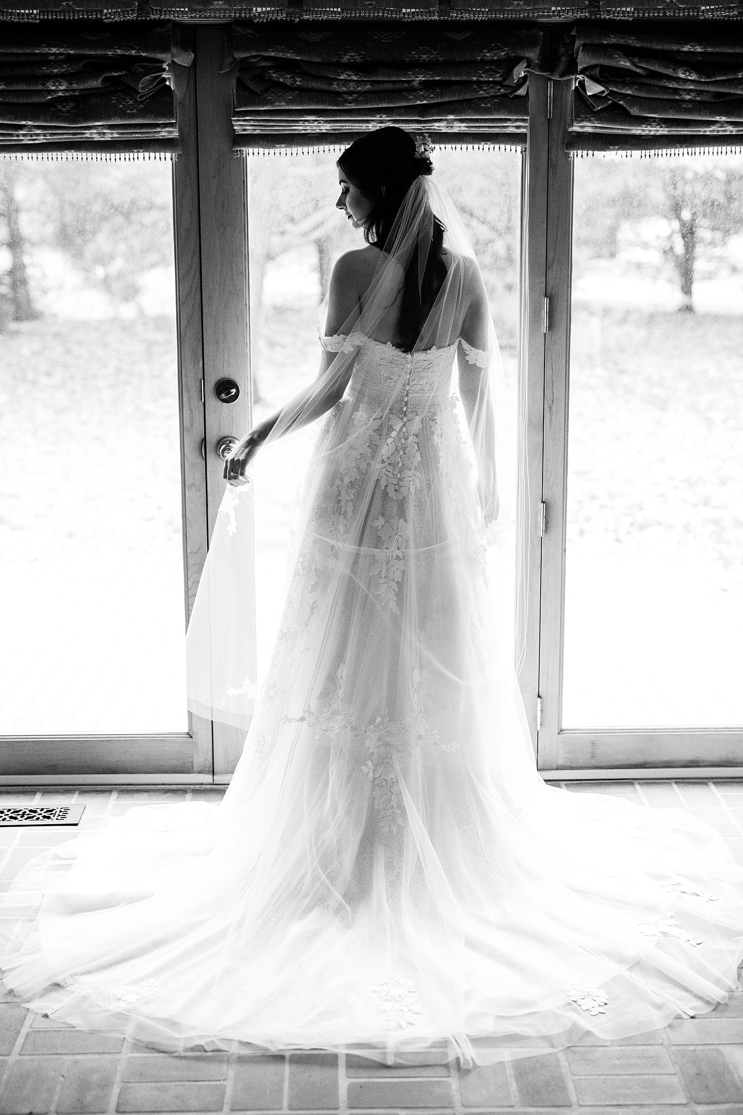 Holland & Brendon | Elegant Fall Wedding at Lovett Hall | Niki Marie ...
